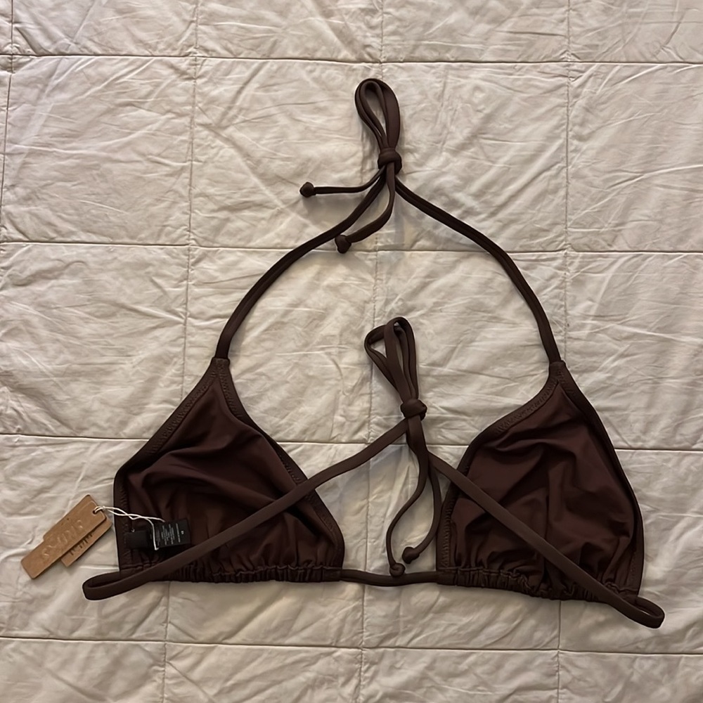 SKIMS SWIM TRIANGLE TOP - Picture 5 of 6